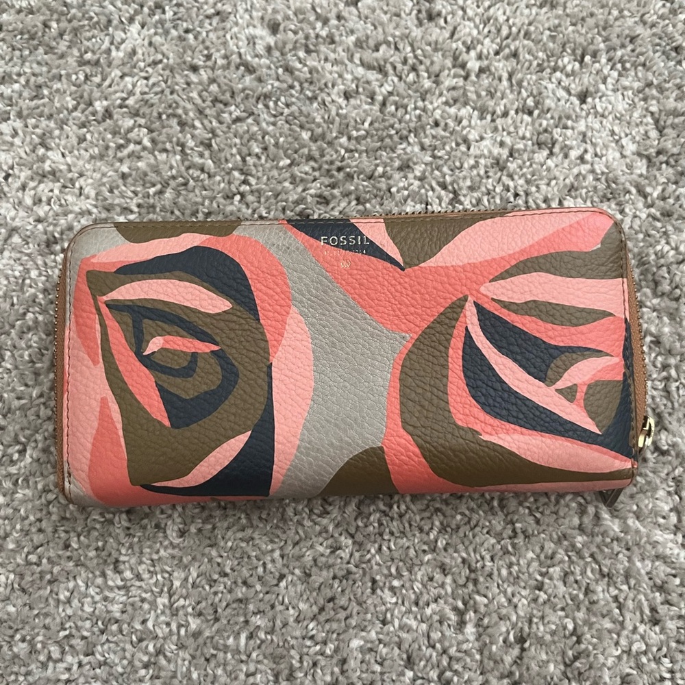 Fossil Pink and Brown Wallet with Artistic Pattern